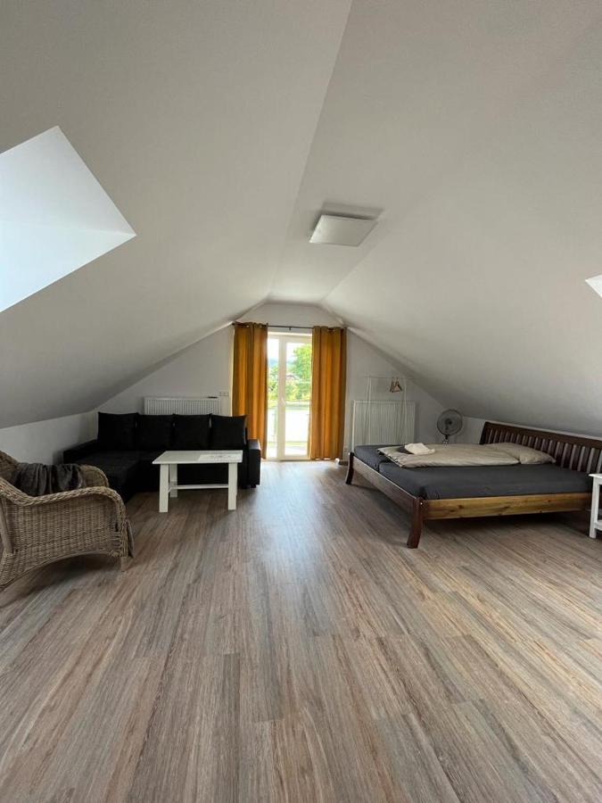 Apartmany Tobias Besiny Exterior foto